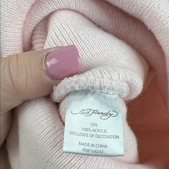 Ed Hardy Light Pink Beanie with Skull and Roses - Picture 3 of 3